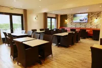 The Originals City, Hôtel le Gayant, Douai Hotels in Dechy