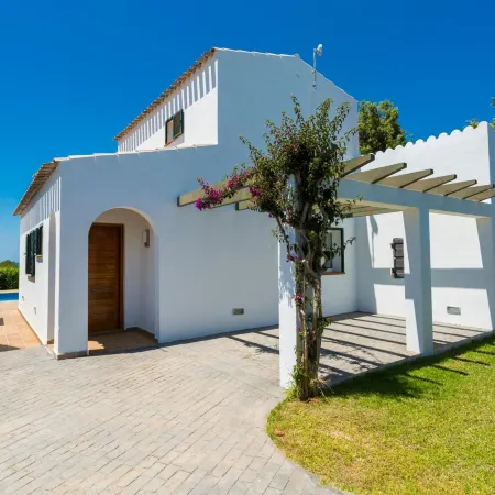 Villas Finesse by Menorcarentals