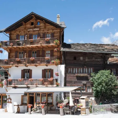 Hôtel Dents de Veisivi Отели в г. Эволен