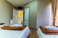 Hotel Guglux &Wine Cellar Hotels in Telavi