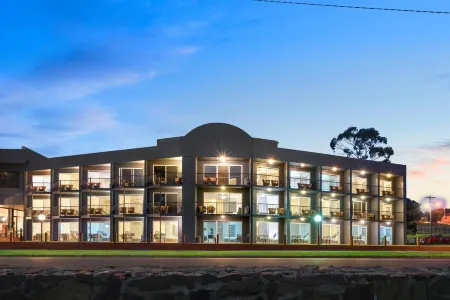 North Pier Hotel