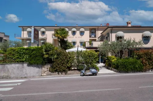 Hotel Al Sole Bardolino Hotels in Bardolino