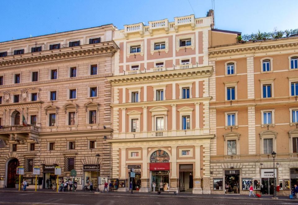 5. 나치오날레 51..