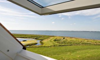 Anker's Hörn - Hotel & Restaurant auf der Hallig Langeness - Housity