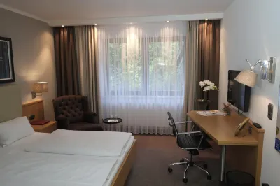Hotel Brunnenhof International Hotels in der Nähe von Leibniz-Eiche