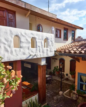 Hotel Plaza Yat Balam