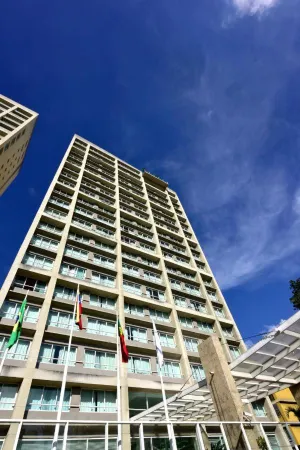 Pestana Caracas Premium City & Conference Hotel Отели рядом с достопримечательностью «Edificio Humboldt»