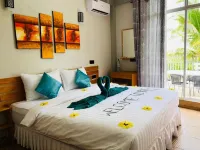 Iris Beach Residence Hotels in Guraidhoo
