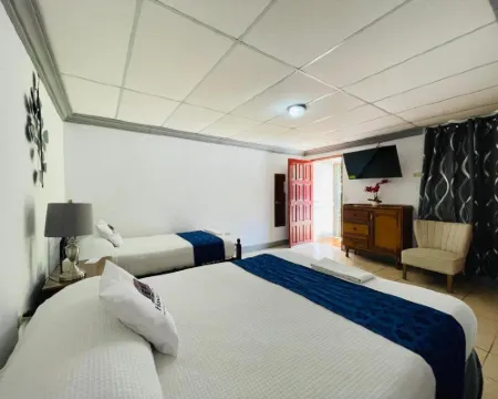 Hostal Clary Hotels in Leon