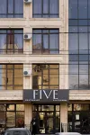 파이브 호텔  호텔