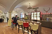Hotel Sauerlacher Post - С баром