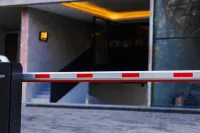 1863 Boutique Hotel - parking