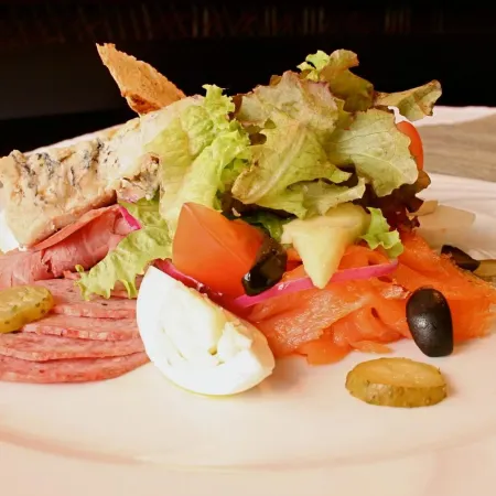 Mount Meru Hotel