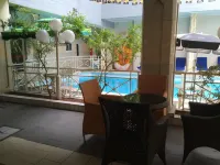 Sun Beach Hôtel - Pools