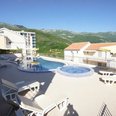 Apartments Bečići Sunset