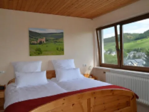 Weingut H. Gindorf Hoteles en Lieser