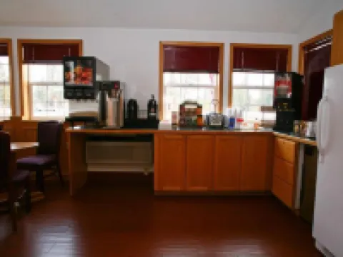 Sisters Inn & Suites Hotels in Sisters