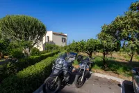 Bouganville B&B Hotels in Lascari