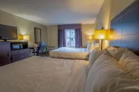 Holiday Inn Express & Suites Pittsburgh Airport Hotels near Essex Plaza