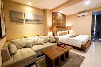 Raintree Boutique Villa & Gallery Hotels in Gondokusuman