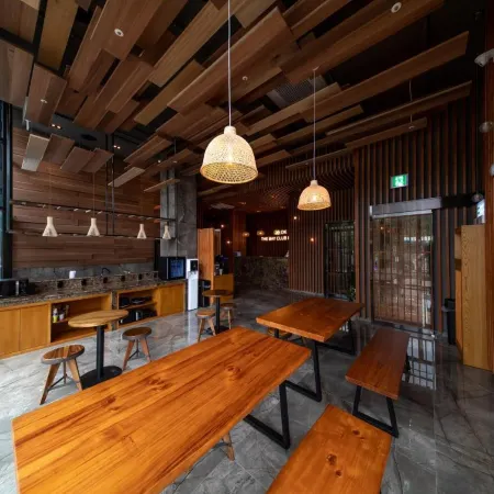 The Club Hotel Gijang Yeonhwari Отели рядом с достопримечательностью «Храм Пэкдуса»
