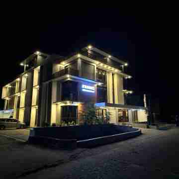 D'Elements Hotel and Dormitory Hotel Exterior