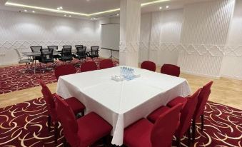 Biz Hotel Apartments