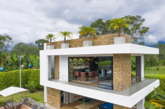 Chalet la Alemania Hotels in 