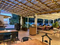 Elephantia Spa Hotel - parkir