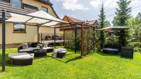 Aparthotel Delta Białka Отели в г. Бялка-Татшаньска