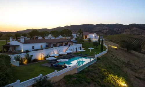 Herdade Do Sobroso Wine & Luxury Boutique Hotel