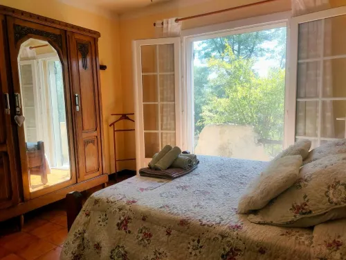 Villa Les Chariotins Hotels in Claviers