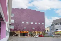 Hotel O Enjoy Homestay & Cafe Hotel a Somba Opu