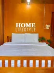 Le Moon Hotel