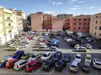 BB HomEitaly Civitavecchia - Parkplatz