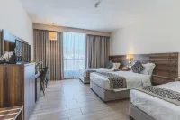 Lacosta Hotel