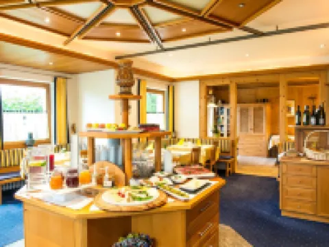 Hotel Pension Verdorfer Hotels in Merano