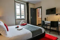 Hôtel Auberge l'Estanquet Các khách sạn gần Abbaye Notre Dame de Belloc