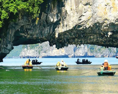 Khách sạn Alex Hạ Long Xung quanh Photos
