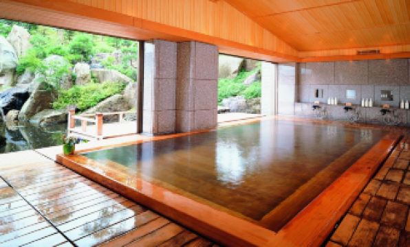 3. 피트인 - 호스..