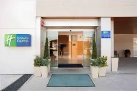 Holiday Inn Express Madrid - Alcobendas Các khách sạn ở Alcobendas
