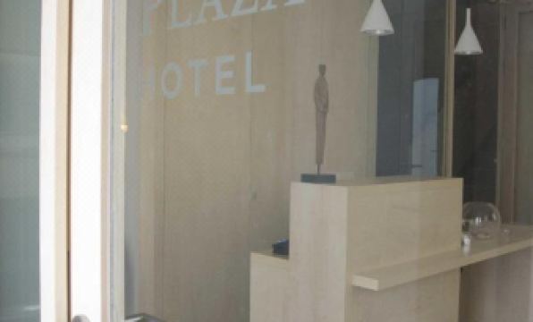San Gil Plaza Hotel - Housity