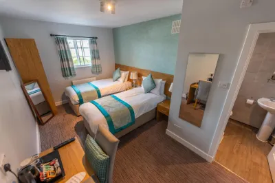 皇後街塔佩飯店 Sea Lark Studio附近的飯店