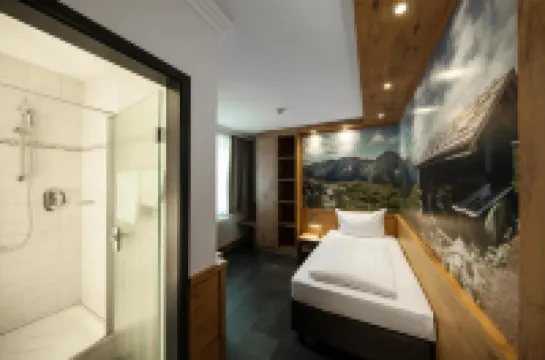 Paulaner am Dom Hotels in der Nähe von Römerberg