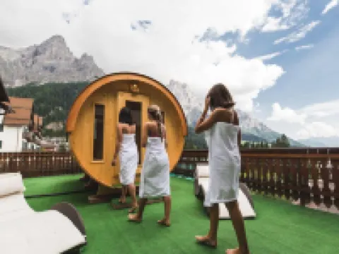 Albergo Centrale Hotels in Siror