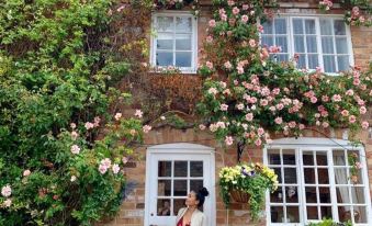 The Cottage Hotel