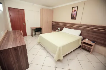 Hotel Dom Baroni Отели в г. Гуарапуава