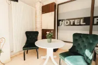 Hotel Pacific - 3 estrellas