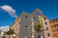 N1 Hotel Rotten Row Harare