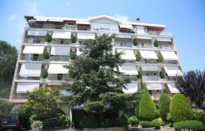 Merry Land Hotel
